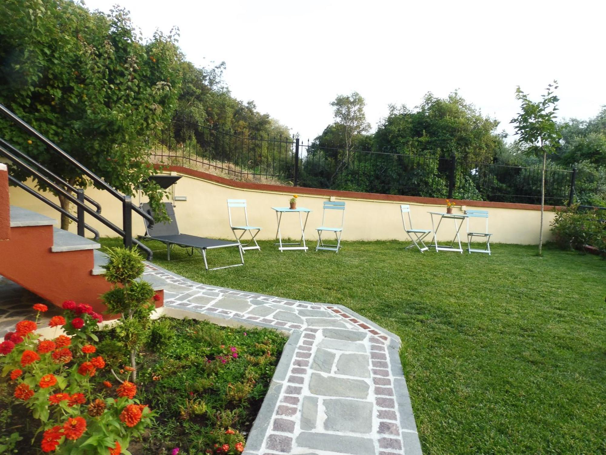 Helianthos Villa - Apartment No1 PalaiónTsiflíkion المظهر الخارجي الصورة